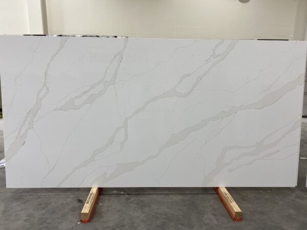 A slab of white marble with no one around.